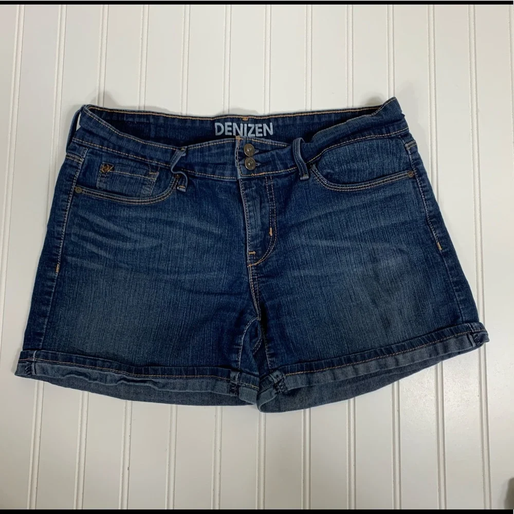 LEVI’S Denizen High -Rise Stretch Blue SHORTS - Picture 2 of 5
